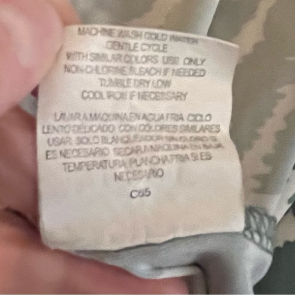 A.U.W. Women’s Plus Size Spandex Blend Blouse - Picture 5 of 6